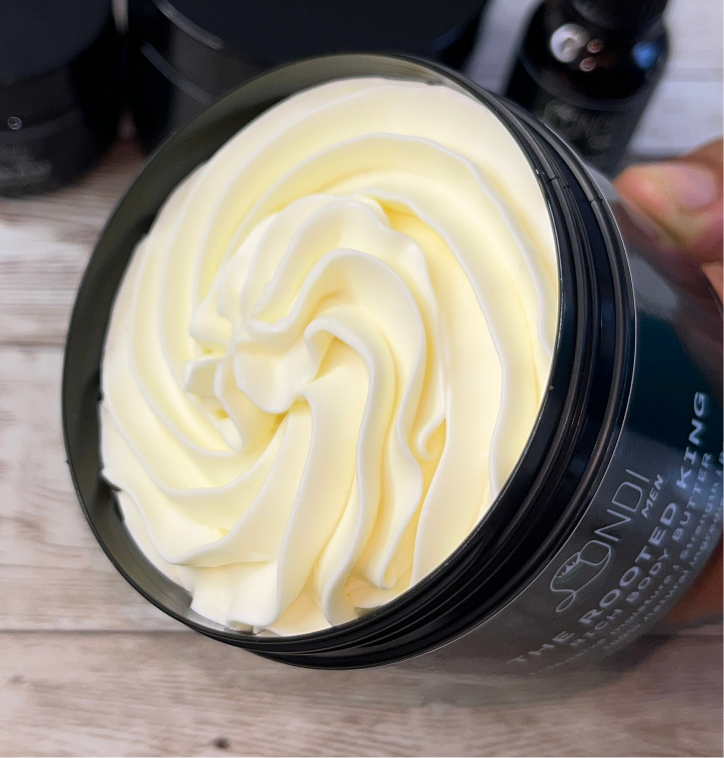THE ROOTED KING-MAN RICH BODY BUTTER (250ML)